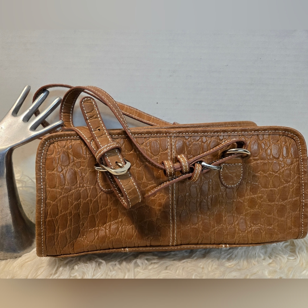 Luxury Italian 🇮🇹 Brand “Amen” Great Classic Leather